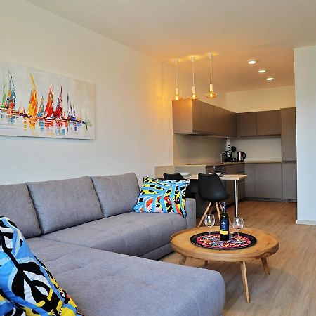 New Cozy 2 Room Pink Apartment Bratislava 058 ภายนอก รูปภาพ