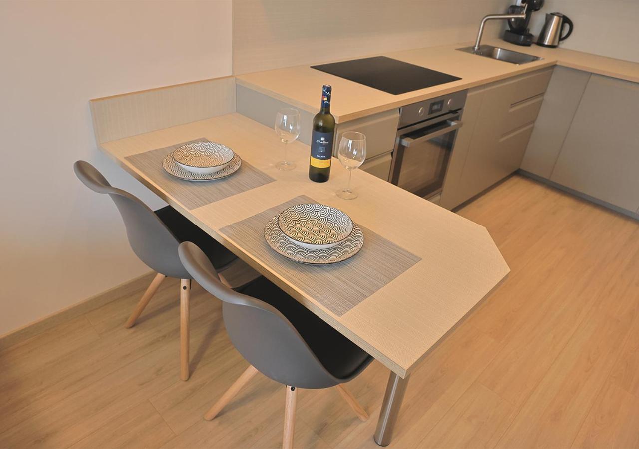 New Cozy 2 Room Pink Apartment Bratislava 058 ภายนอก รูปภาพ